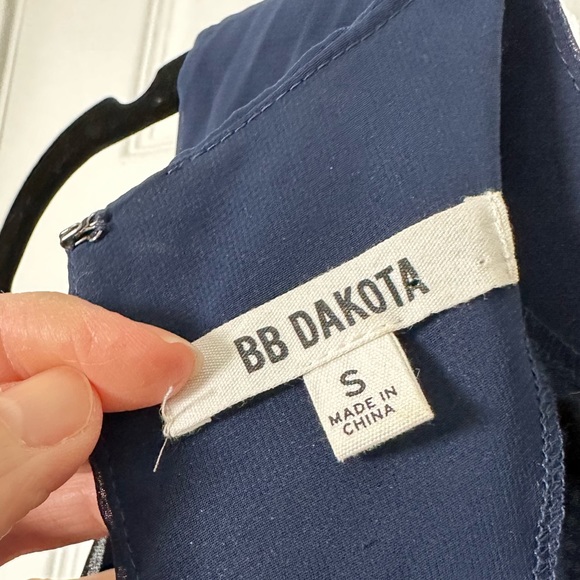 BB Dakota Navy Pleated Swing Dress - Picture 5 of 11